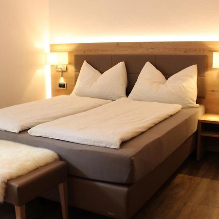 Haus Les Melezes C Apartment Zermatt Bagian luar foto